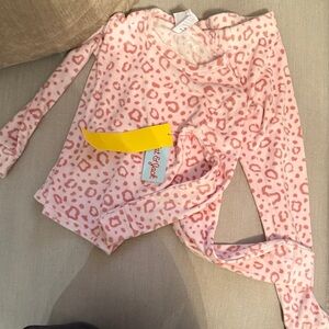 Cat & Jack Pink Animal Print Kids Pajama Set